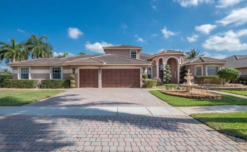 18965 32nd Ct, Hollywood, FL 33029-5834