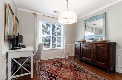 1291 Center Lake Dr, Mount Pleasant SC  29464-7419 exterior