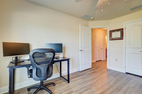 5860 Poe Ct, Port Saint Lucie FL  34986-4644 exterior