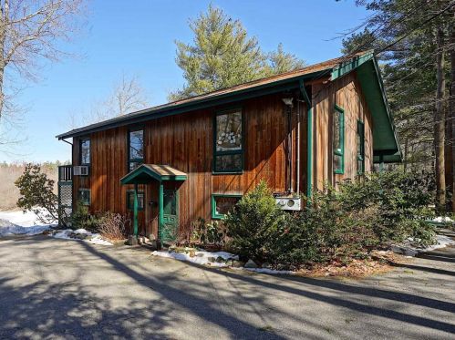 100 Woodland Rd, North Hampton, NH 03862-2234