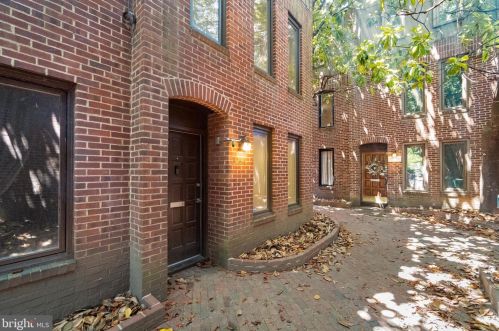 3246 Jones Ct, Washington, DC 20007-2754