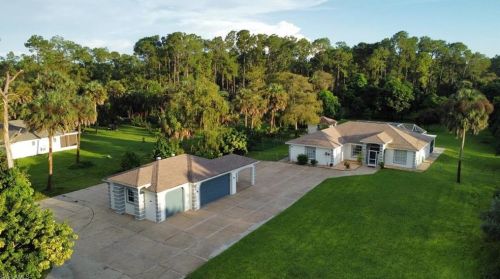 3440 15th Ave, Naples, FL 34117-5352