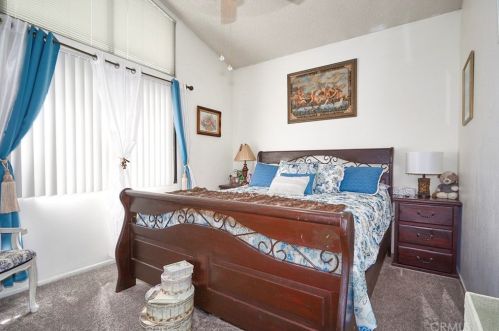 12542 Spring Valley Pkwy, Victorville CA  92395 exterior