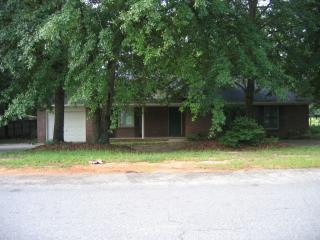 1025 Manchester Cir, Sumter SC  29154-7393 exterior