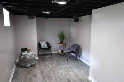 8558 42, Milwaukee WI 53209-1330 exterior