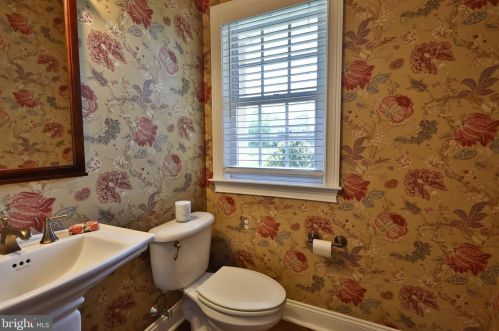 1318 Pine Brook Ct, Prospectville PA  19002-1177 exterior