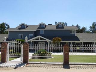 16629 Stephenie St, Bakersfield, CA 93314-9436