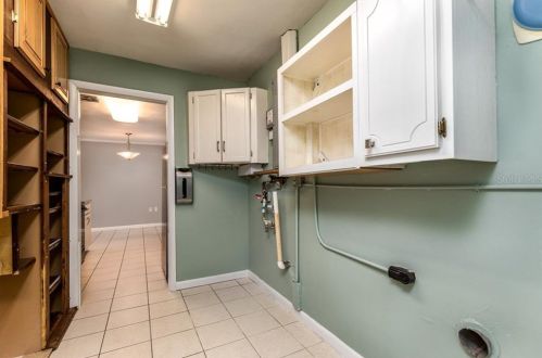 9 Davis St, Beverly Hills FL  34465-3615 exterior