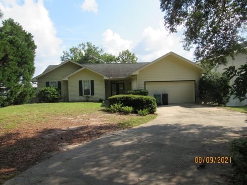912 Bay Grove Rd, Freeport FL  32439-4811 exterior