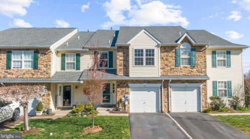 322 Glenn Rose Cir, Norristown, PA 19406-1783