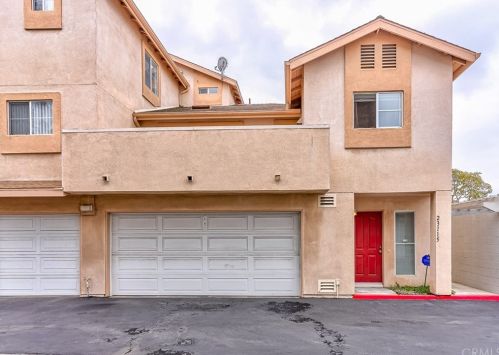 23115 Colony Park Dr, Long Beach, CA 90745-5568