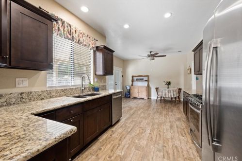 33645 Breckenridge Trl, Wildomar CA  92595-8482 exterior