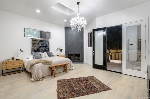 513 Dianthus St, Manhattan Beach CA  90266-6720 exterior
