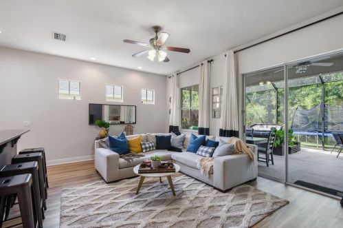 8149 Lagerfeld Dr, Land O Lakes FL  34637-3203 exterior