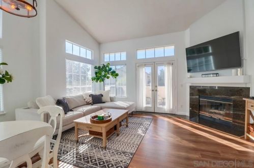 11260 Provencal Pl, San Diego, CA 92128-3671
