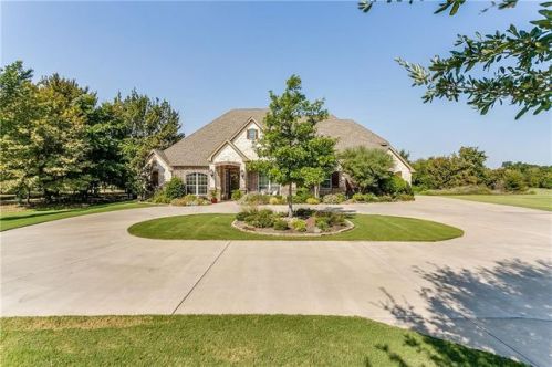 1612 Taylor Bridge Ct, Burleson, TX 76028-6182