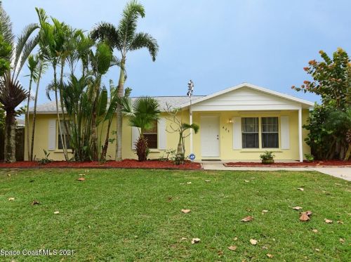 625 20th Pl, Vero Beach, FL 32960-5443