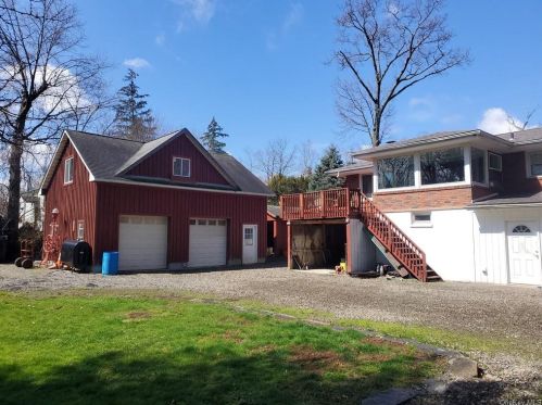 220 Old State Rd, Highland Falls, NY 10928-4305