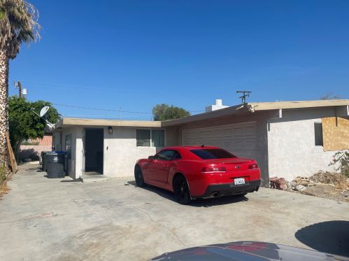 11155 Foxdale Dr, Desert Hot Springs, CA 92240-2718