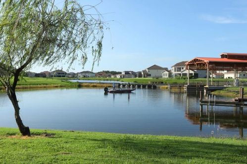 3860 Shoreside Dr, Kissimmee, FL 34746-1966