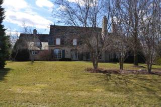 7955 Almor Dr, Madison, WI 53593-8654