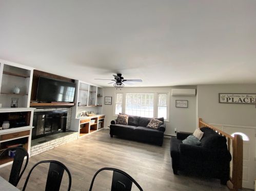 4 Monarch Ln, Unity NH  03743-5725 exterior