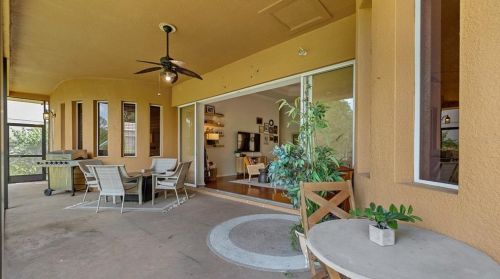 1846 Highland Oaks Blvd, Lutz FL  33559-7353 exterior