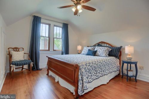 388 High St, Highspire PA  17034-1406 exterior