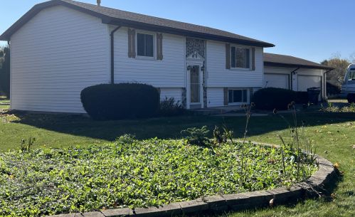 311 Porthamel Ct, Wales, WI 53183-9642