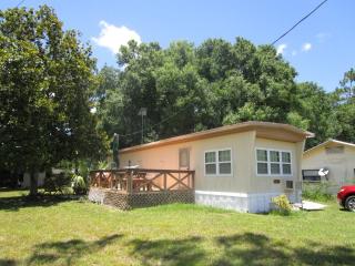 9880 York Way, Homosassa, FL 34448-5439