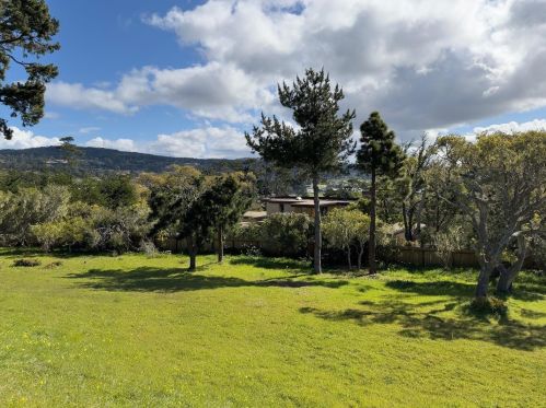 1472 Padre Ln, Pebble Beach CA  93953-3607 exterior