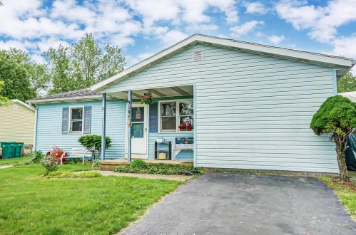 929 Kirkwood Dr, West Jefferson, OH 43162-1176