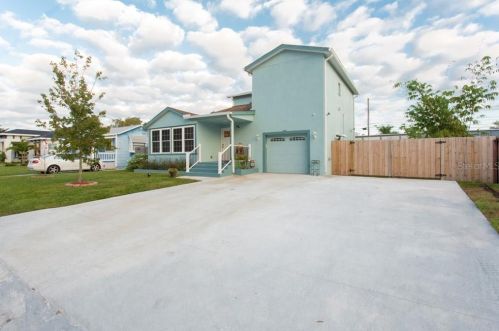 525 49th Ave, Saint Petersburg, FL 33703-3831