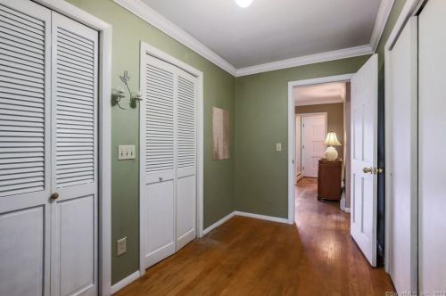 161 Heritage Rd, Putnam CT  06260-2737 exterior