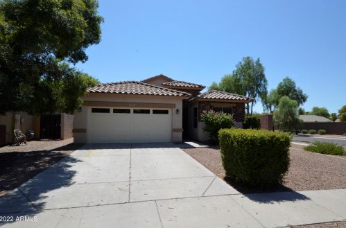 4100 Vineyard Ave, Gilbert, AZ 85297-9663