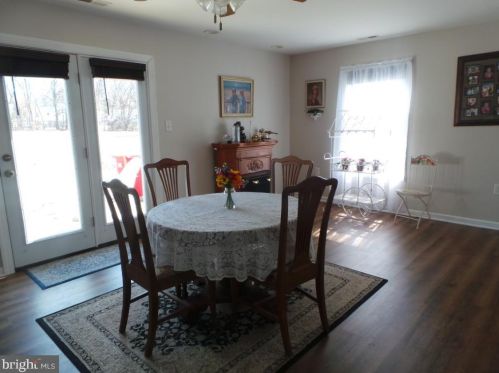 131 Baltusrol Dr, Charles Town WV  25414-4085 exterior