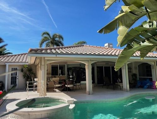 932 Whelk Dr, Sanibel, FL 33957-4814