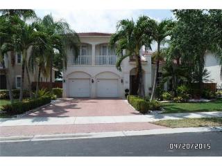 6924 113th Pl, Miami, FL 33178-4544