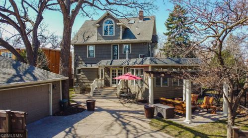 2855 James Ave, Minneapolis MN 55411-1238 exterior