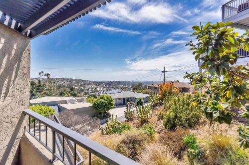 7949 Pasadena Ave, La Mesa CA  91941-7878 exterior