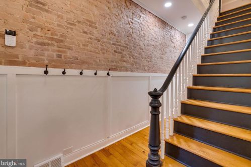 721 Orange St, Lancaster PA  17602-3118 exterior