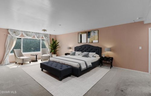 2396 Elmdale Ave, Simi Valley CA 93065-2509 exterior