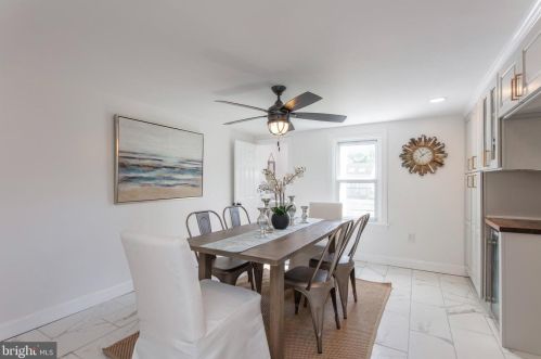 984 Lansdale Ave, Lansdale PA  19446-1620 exterior