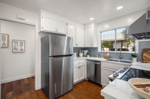 510 Romberg Dr, Sunnyvale, CA 94087-2720