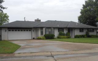 1325 Maple Dr, Miami, OK 74354-1415