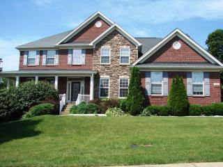 114 Evergreen Garden Dr, Glendale, KY 42701-5910