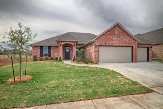 9104 84th St, Yukon, OK 73099-8679