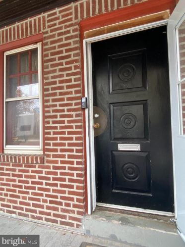 120 Ingham Ave, Trenton NJ  08618-3714 exterior