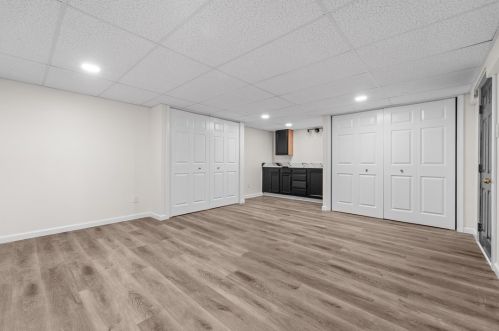 1023 Royal Dr, Canonsburg PA  15317-5004 exterior