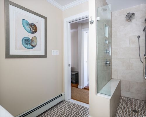 30 Swezey St, Canaan Lake NY  11772-4126 exterior